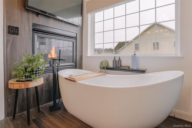 3002 Molly Pitcher Drive, New Windsor, NY 12553