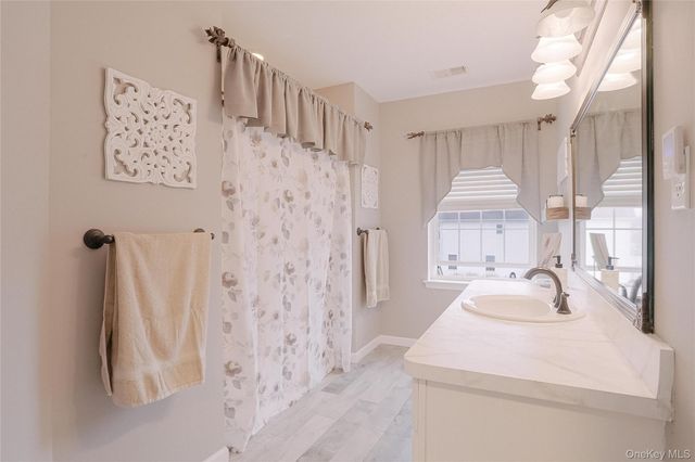 3002 Molly Pitcher Drive, New Windsor, NY 12553