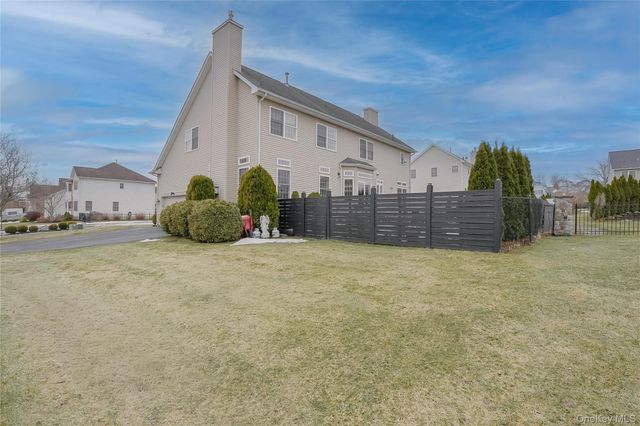 3002 Molly Pitcher Drive, New Windsor, NY 12553