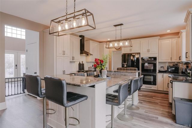 3002 Molly Pitcher Drive, New Windsor, NY 12553