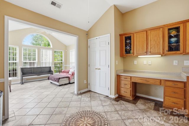 12610 Skymaster Court, Charlotte, NC 28278