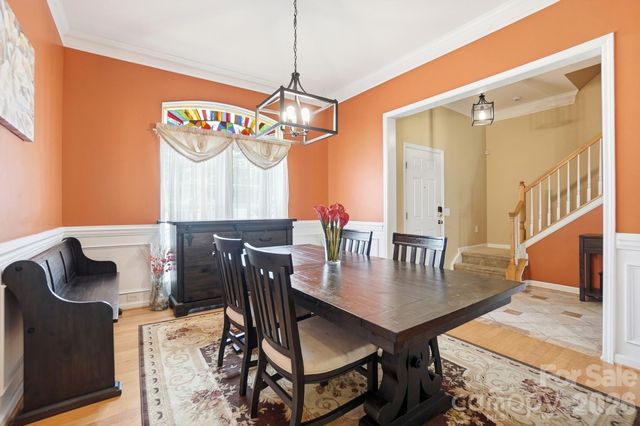 12610 Skymaster Court, Charlotte, NC 28278