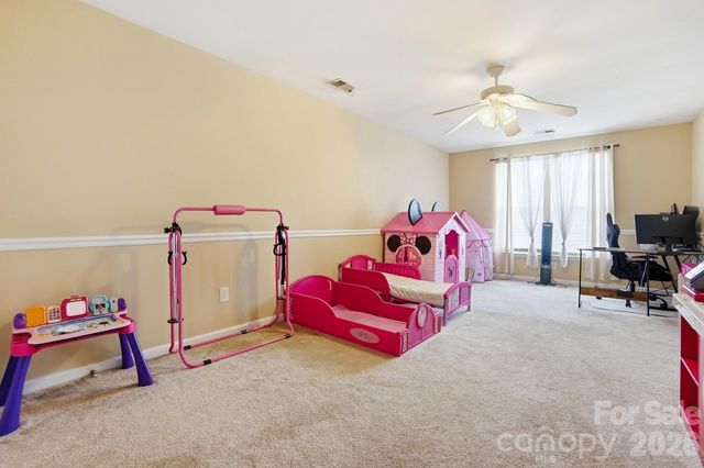 12610 Skymaster Court, Charlotte, NC 28278