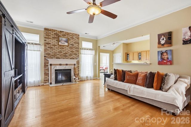 12610 Skymaster Court, Charlotte, NC 28278