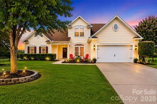 12610 Skymaster Court, Charlotte, NC 28278