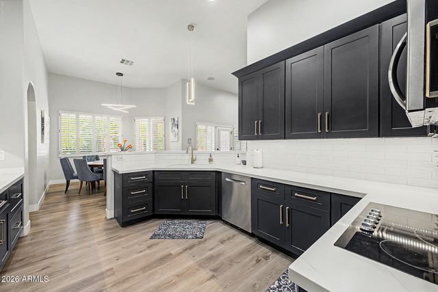 1920 E AURELIUS Avenue, Phoenix, AZ 85020