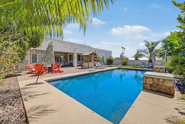 1920 E AURELIUS Avenue, Phoenix, AZ 85020