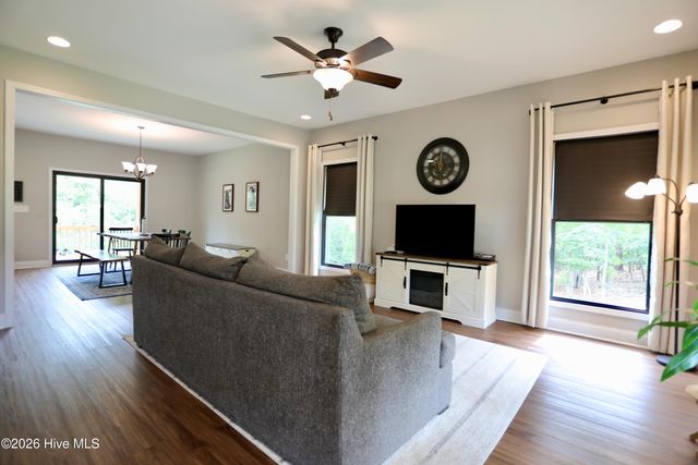 5 Birdie Court, Jackson Springs, NC 27281