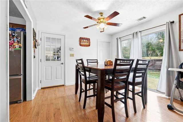 3719 River North Drive, Gainesville, GA 30506