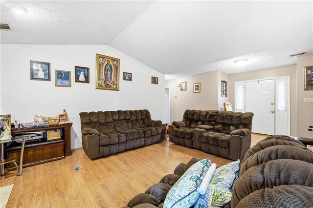 3719 River North Drive, Gainesville, GA 30506