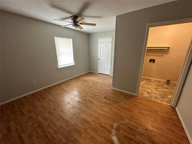 2324 Gentry Street, Houston, TX 77009