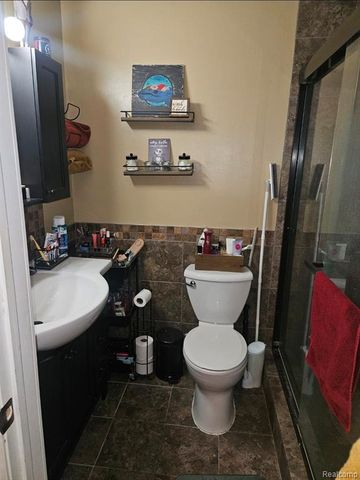 5244 Applewood Drive, Flushing, MI 48433