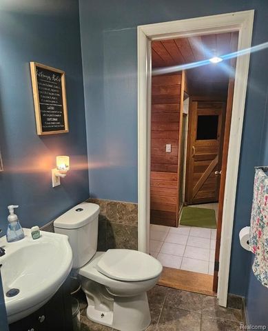 5244 Applewood Drive, Flushing, MI 48433