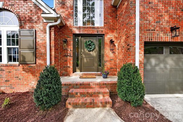 2321 Oberwood Drive, Charlotte, NC 28270
