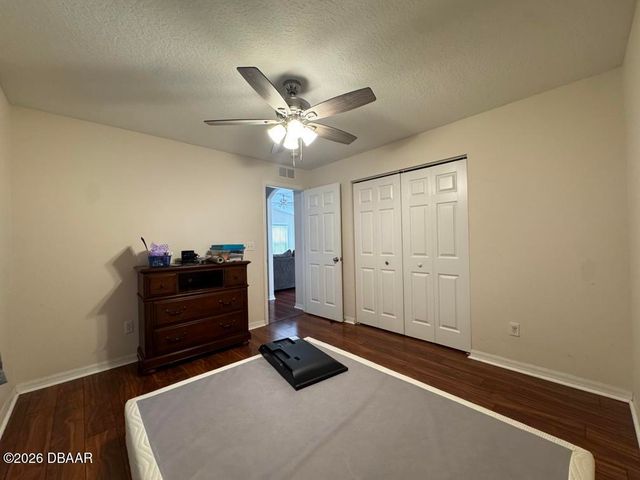 252 Fountain Lake Boulevard, Daytona Beach, FL 32117