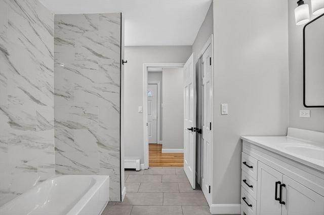 55 Grant St, Dracut, MA 01826