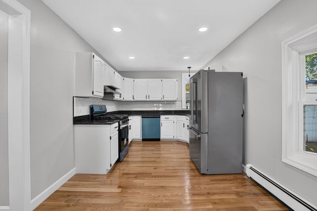 55 Grant St, Dracut, MA 01826