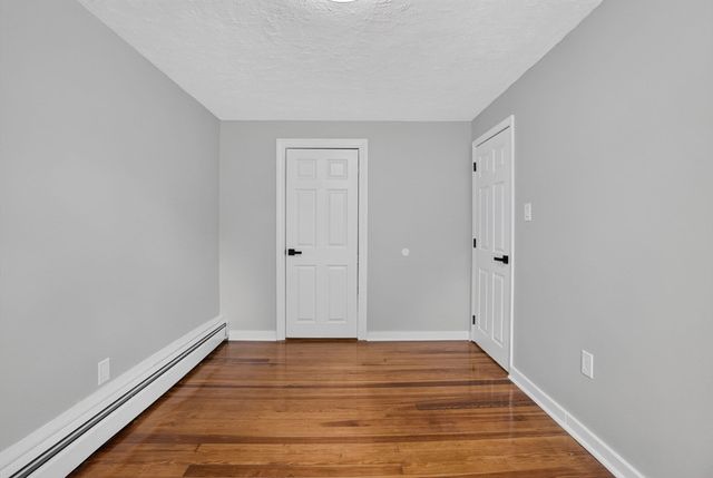 55 Grant St, Dracut, MA 01826