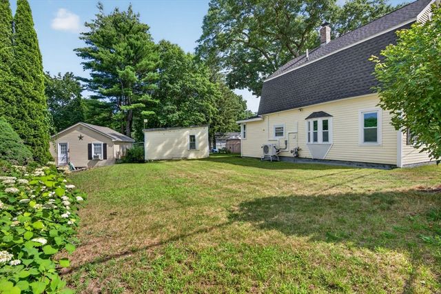 55 Grant St, Dracut, MA 01826