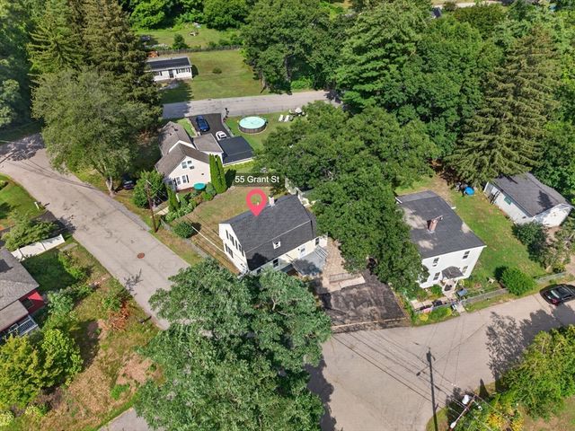 55 Grant St, Dracut, MA 01826