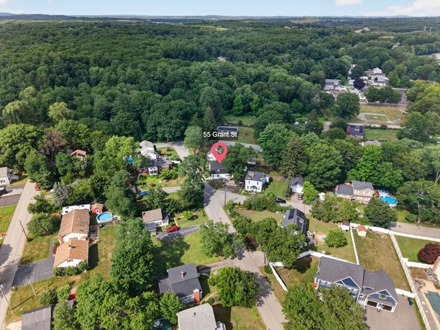 55 Grant St, Dracut, MA 01826