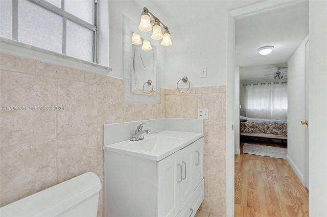 1000 Hillcrest Ct 215, Hollywood, FL 33021