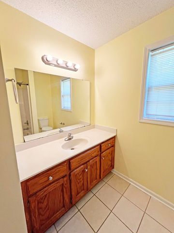 1470 Loblolly Drive, Manning, SC 29102
