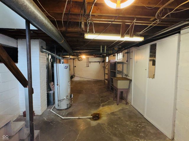 4613 Young Avenue, Indianapolis, IN 46201