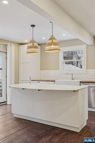 55 Roosevelt Avenue, West Orange, NJ 07052