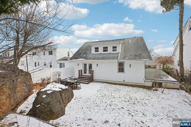 55 Roosevelt Avenue, West Orange, NJ 07052