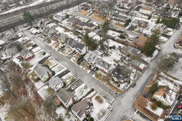 55 Roosevelt Avenue, West Orange, NJ 07052