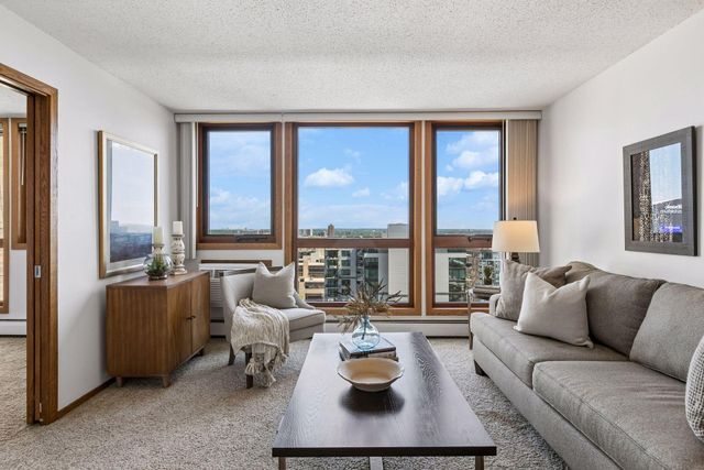 433 S 7th Street 2020, Minneapolis, MN 55415