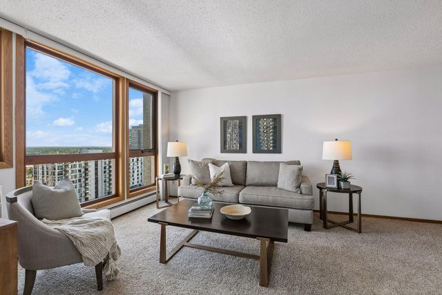 433 S 7th Street 2020, Minneapolis, MN 55415