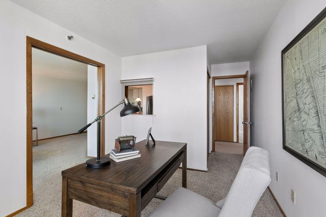 433 S 7th Street 2020, Minneapolis, MN 55415