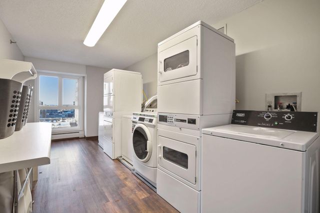 433 S 7th Street 2020, Minneapolis, MN 55415