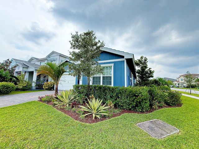 17238 Tawny Owl Trail, The Acreage, FL 33470