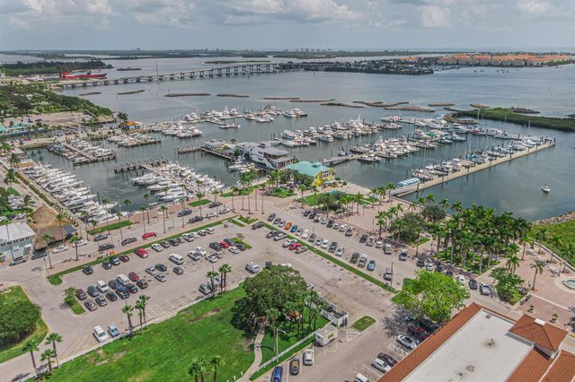 145 Kings Lane, Fort Pierce, FL 34950