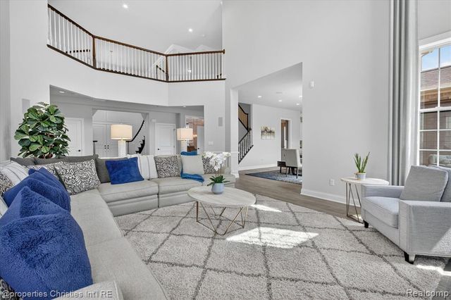 47711 Dunhill Court, Northville, MI 48167