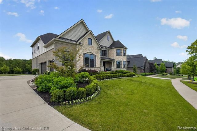 47711 Dunhill Court, Northville, MI 48167