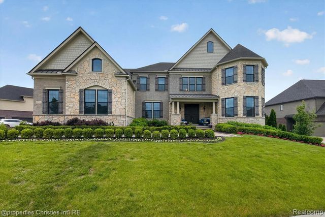 47711 Dunhill Court, Northville, MI 48167