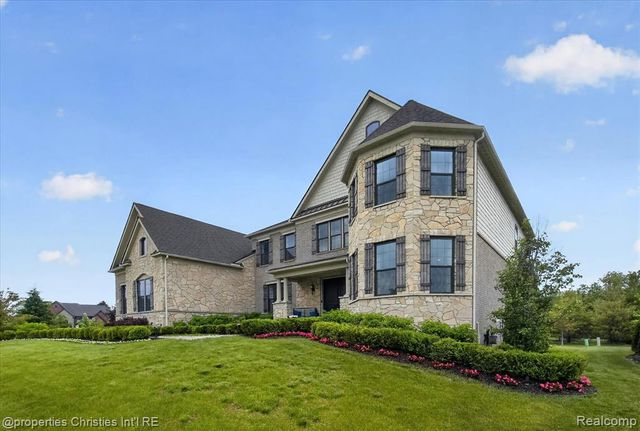 47711 Dunhill Court, Northville, MI 48167