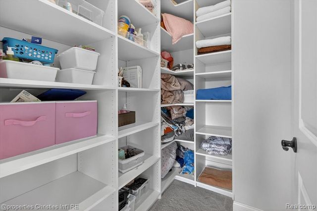 47711 Dunhill Court, Northville, MI 48167