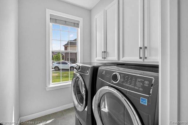 47711 Dunhill Court, Northville, MI 48167