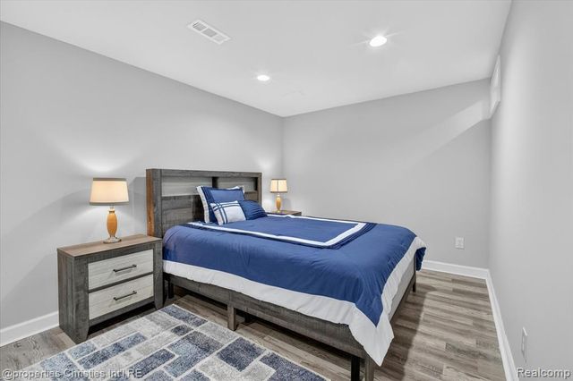 47711 Dunhill Court, Northville, MI 48167