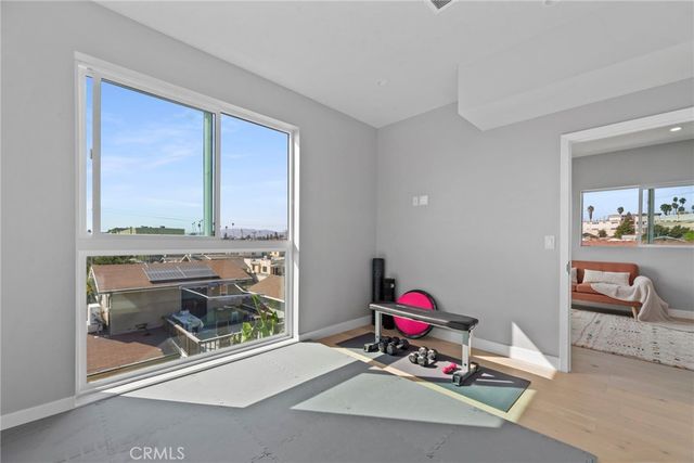 315 N Normandie, Los Angeles, CA 90004