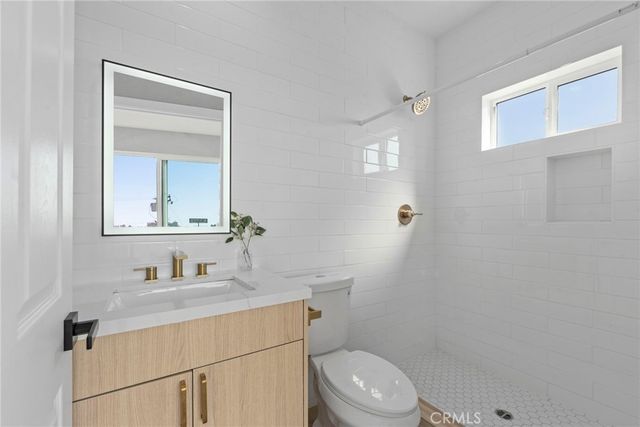 315 N Normandie, Los Angeles, CA 90004