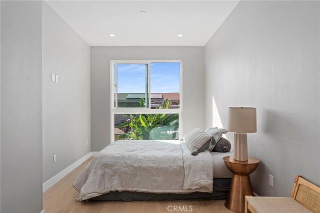 315 N Normandie, Los Angeles, CA 90004