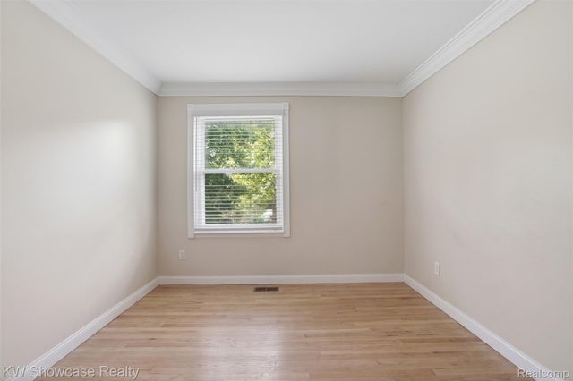 1499 Mariner Drive, Walled Lake, MI 48390