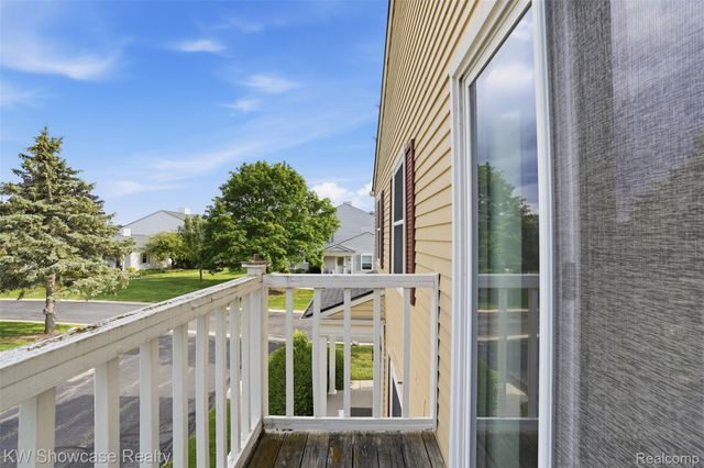 1499 Mariner Drive, Walled Lake, MI 48390