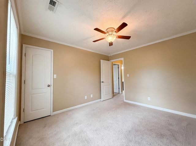 3516 Gables Drive, Fayetteville, NC 28311